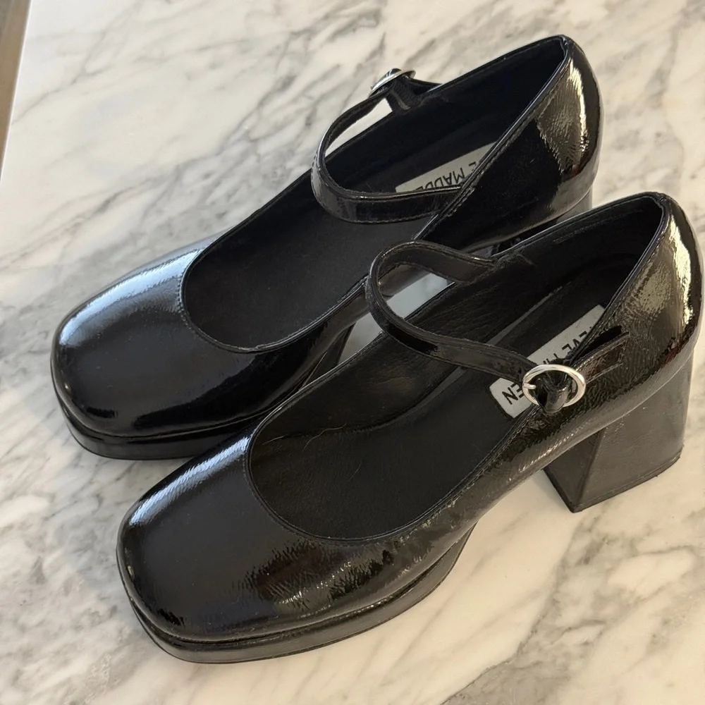 Steve Madden Black Mary Jane Heels - Picture 3 of 6